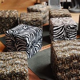 Pouf tissu zébré