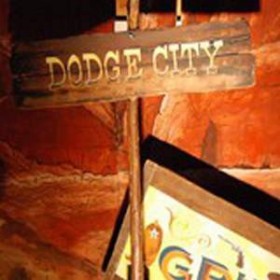 Panneau "Dodge City" 119cm