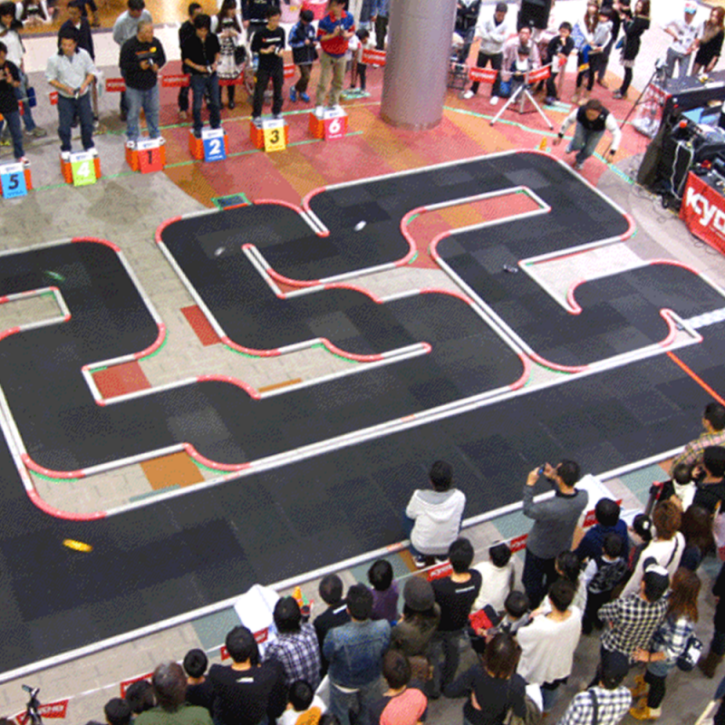 Circuit de voiture radiocommandé - Libdeco, spécialiste de la