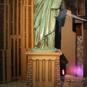 Socle Statue de la Liberté 101cm