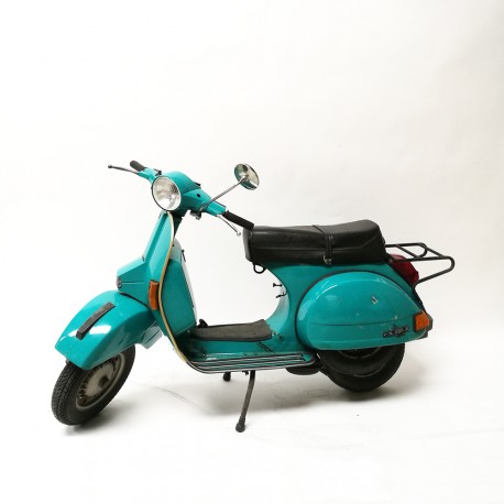 Scooter Vespa Bleu